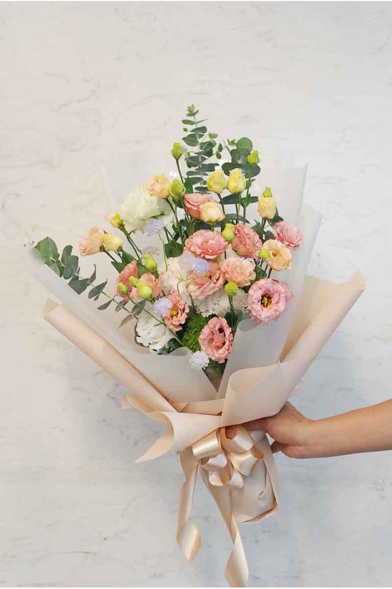 駝色花束 Flowers in Camel